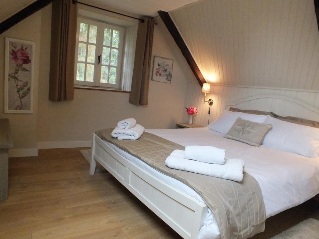 Gites De Lenvos Pontivy Værelse billede