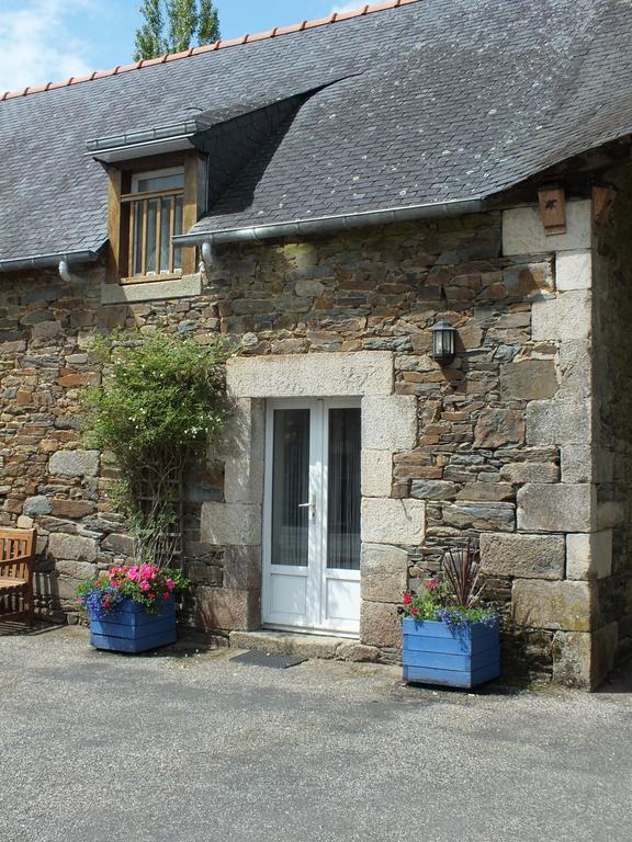 Gites De Lenvos Pontivy Værelse billede
